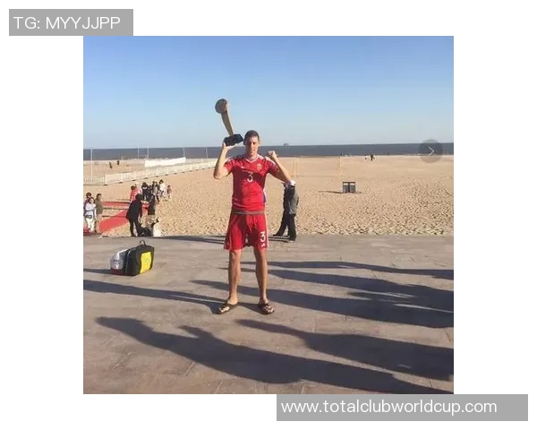 匈牙利与丹麦沙滩足球对决精彩纷呈展现运动魅力与团队精神