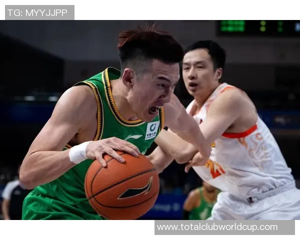 广东队与江苏肯帝亚的激烈对决谁能在CBA赛场上笑到最后